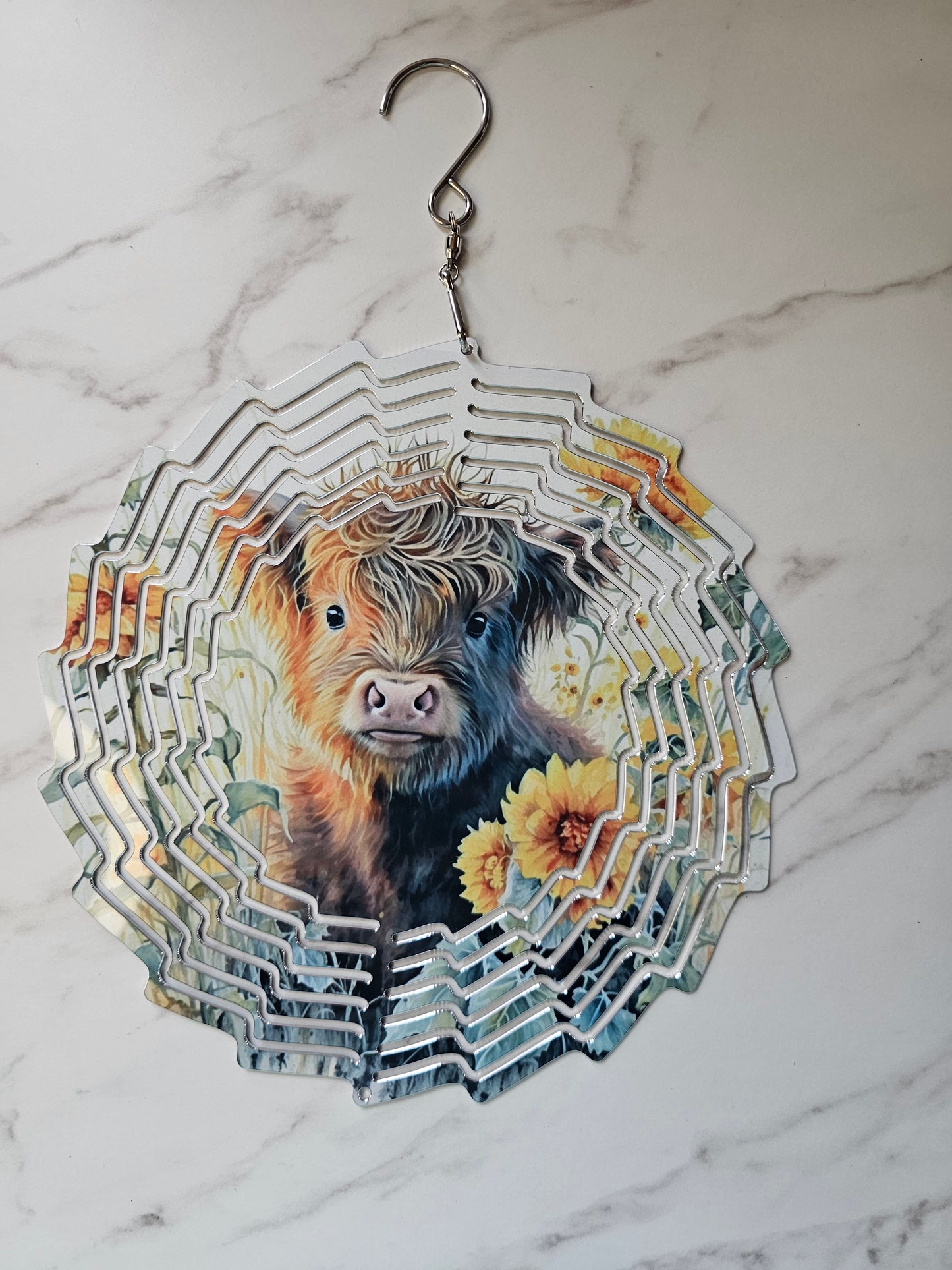 #525 Highland Cow Wind Spinner - 8 inch